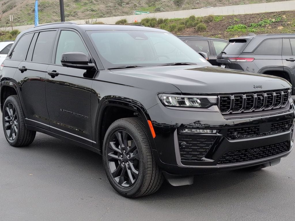 New 2026 Jeep Grand Cherokee LIMITED RESERVE 4X4 Sport Utility