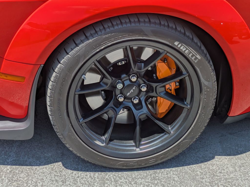 2022 Dodge Challenger SRT - Photo 6