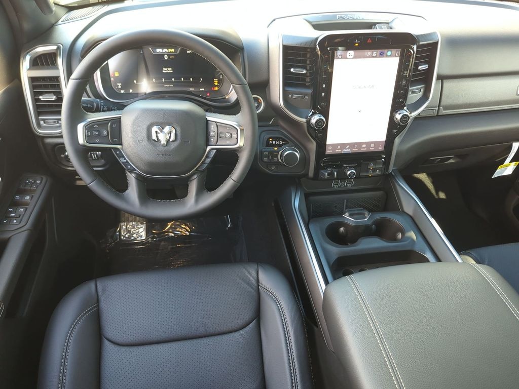 New 2026 Ram 1500 BIG HORN 4X4 Pickup