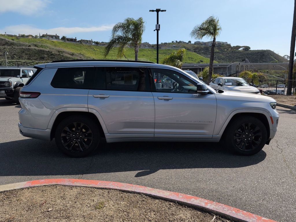 2024 Jeep Grand Cherokee L Overland - Photo 4