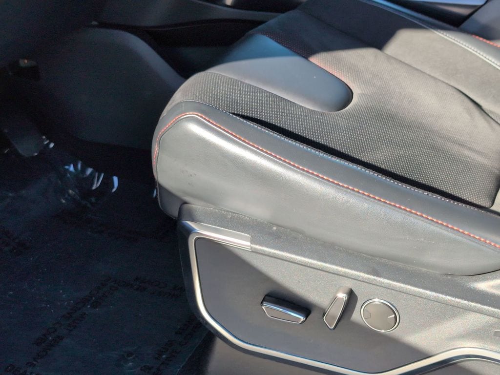 2025 Ford F-150 Raptor - Photo 16