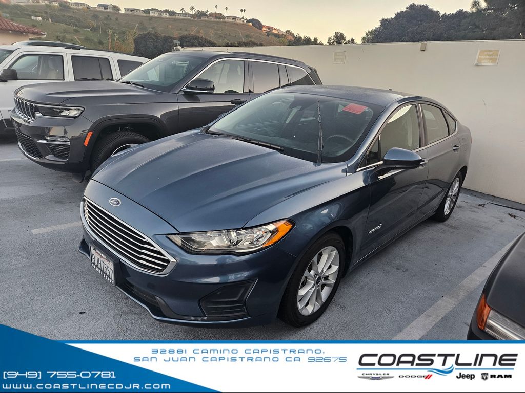 2019 Ford Fusion Hybrid SE