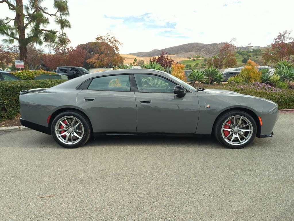 New 2026 Dodge Charger Daytona EV 4-Door SCAT PACK AWD Coupe