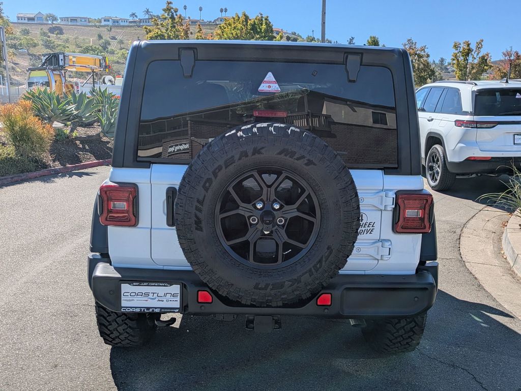 2025 Jeep Wrangler Willys photo 3