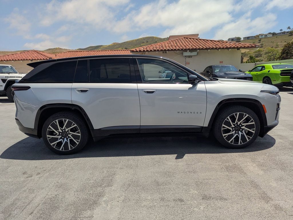2025 Jeep Wagoneer S Limited photo 4