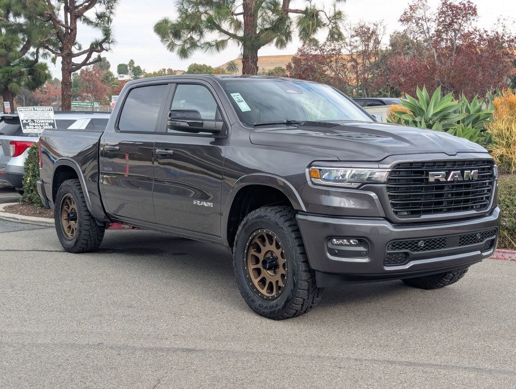 New 2026 Ram 1500 LARAMIE 4X4 Pickup