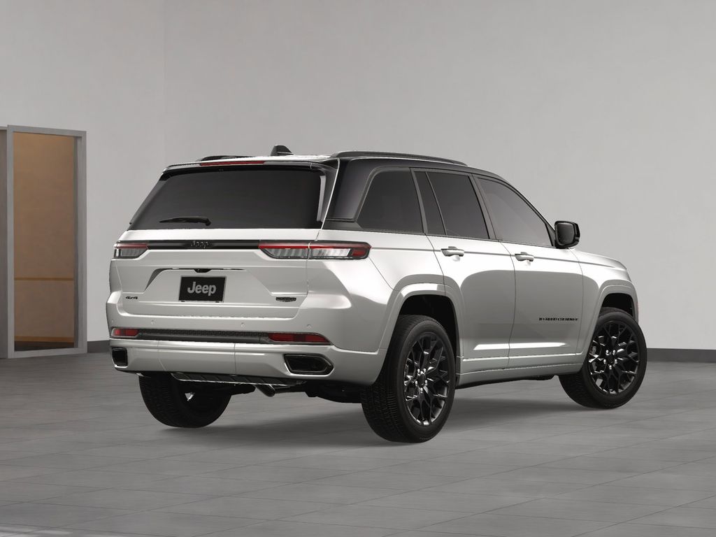 2025 Jeep Grand Cherokee Summit Reserve photo 3