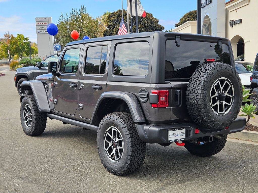 2025 Jeep Wrangler Rubicon photo 4
