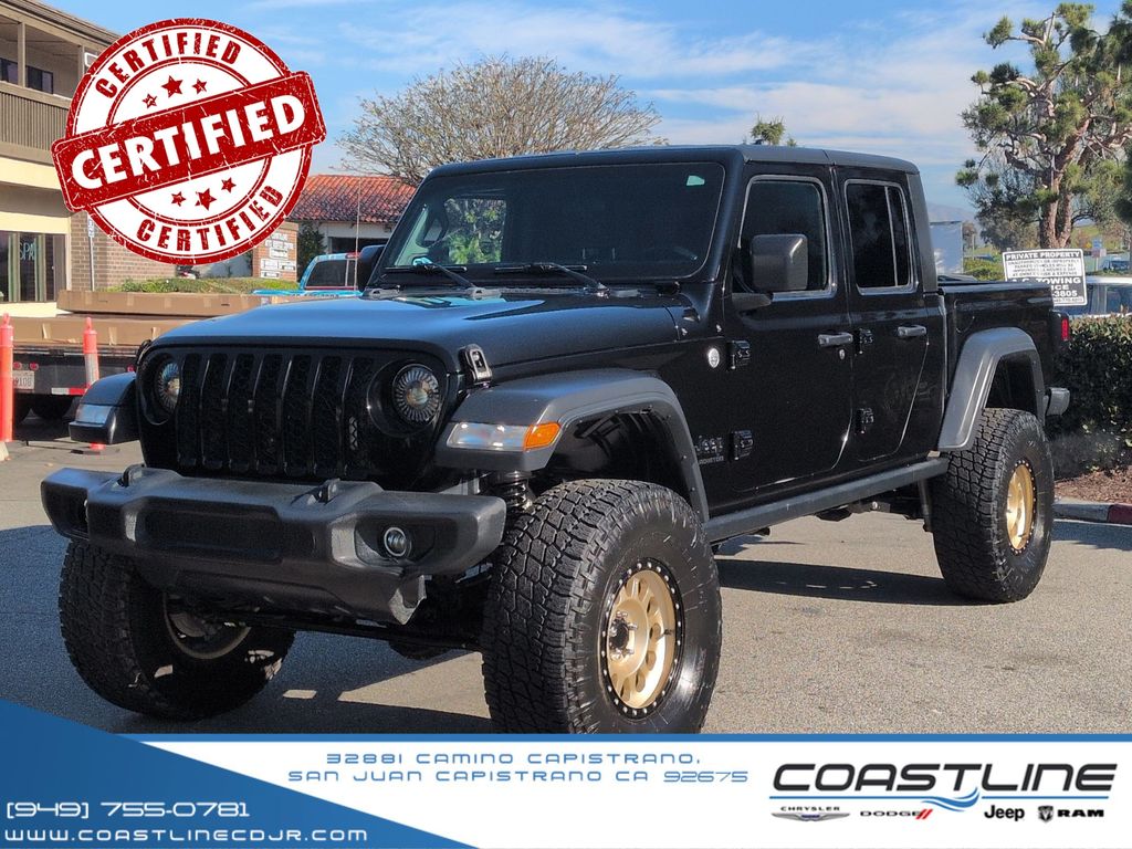 2020 Jeep Gladiator Sport S's photo