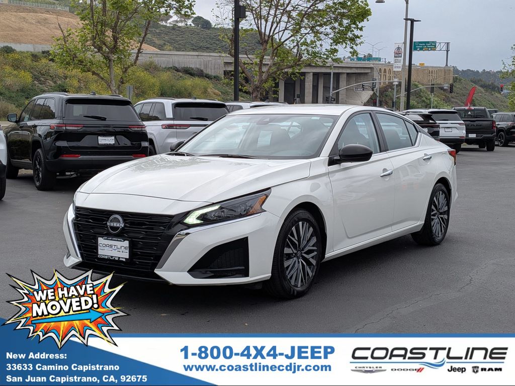 2025 Nissan Altima SV