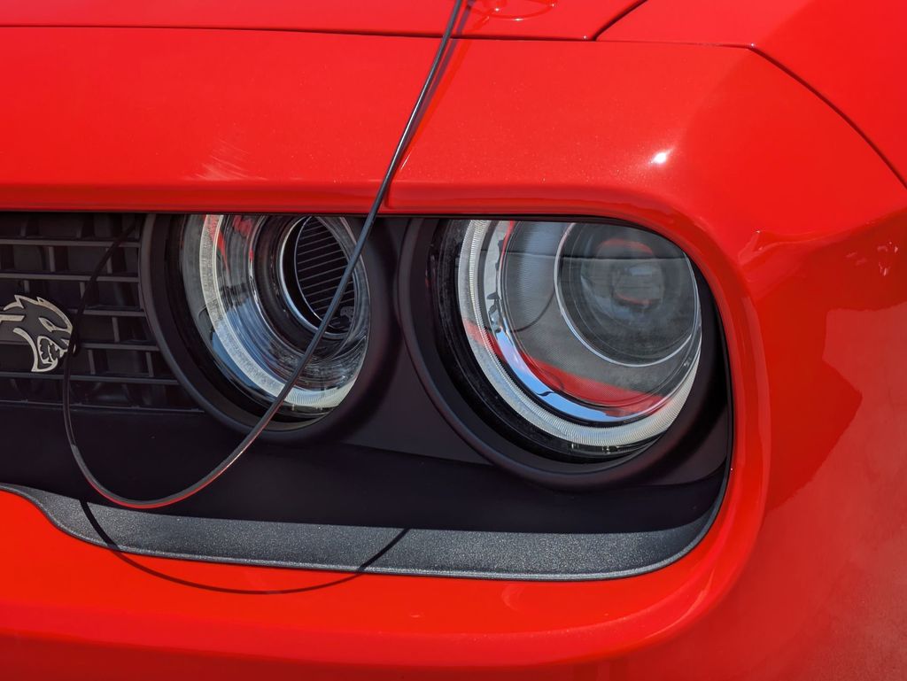 2022 Dodge Challenger SRT - Photo 7