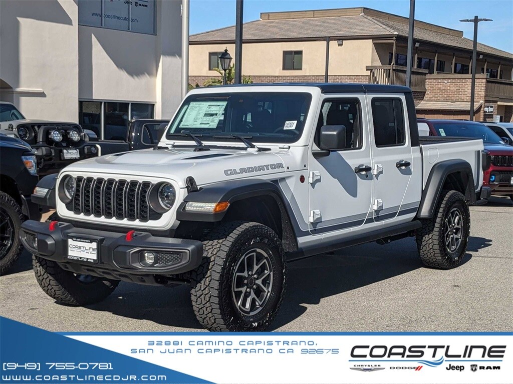 2024 Jeep Gladiator RUBICON 4X4 Sport Utility Bright White Coastline