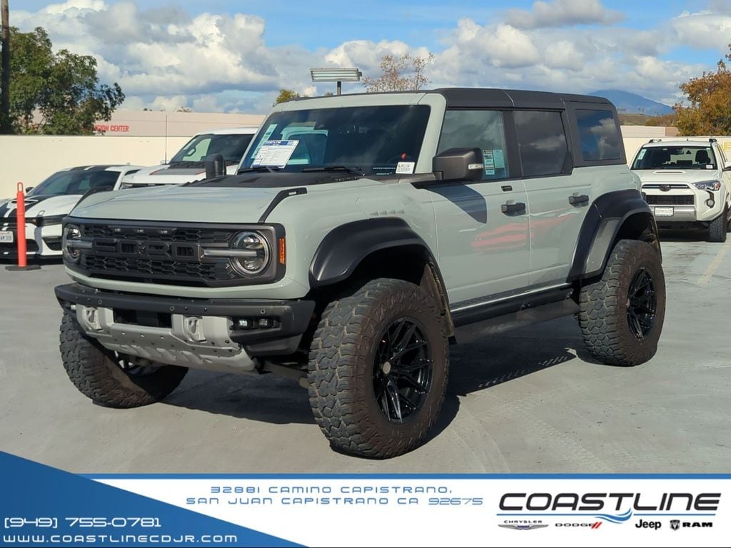 2022 Ford Bronco 4-Door Raptor's photo