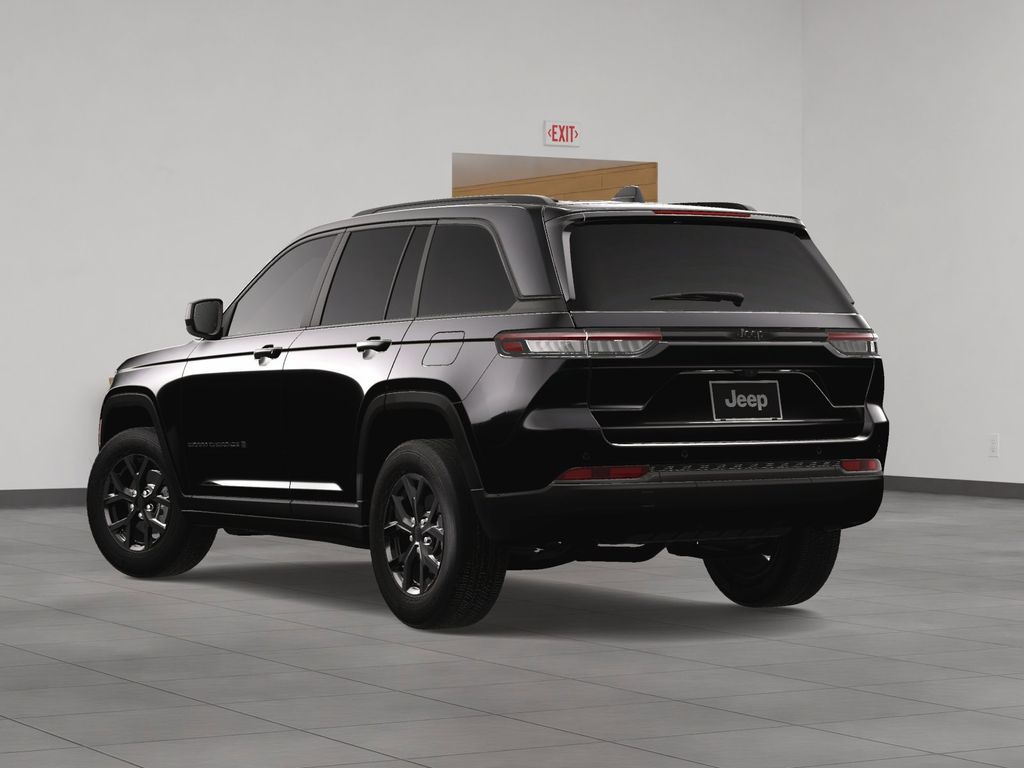 2025 Jeep Grand Cherokee Altitude X photo 3