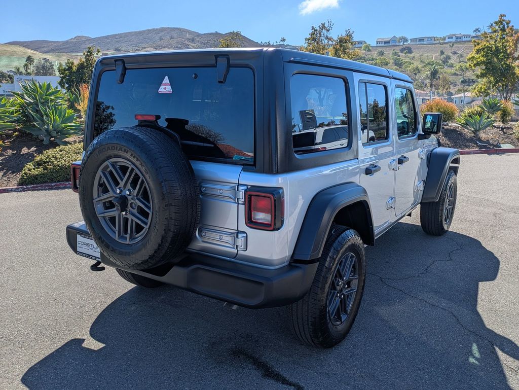 2024 Jeep Wrangler Sport photo 4