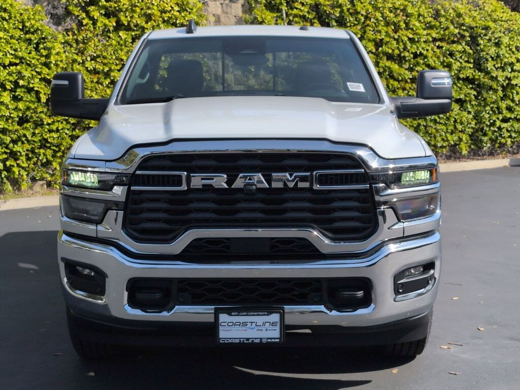 New 2026 Ram 2500 TRADESMAN REGULAR CAB 4X2 8' BOX Pickup