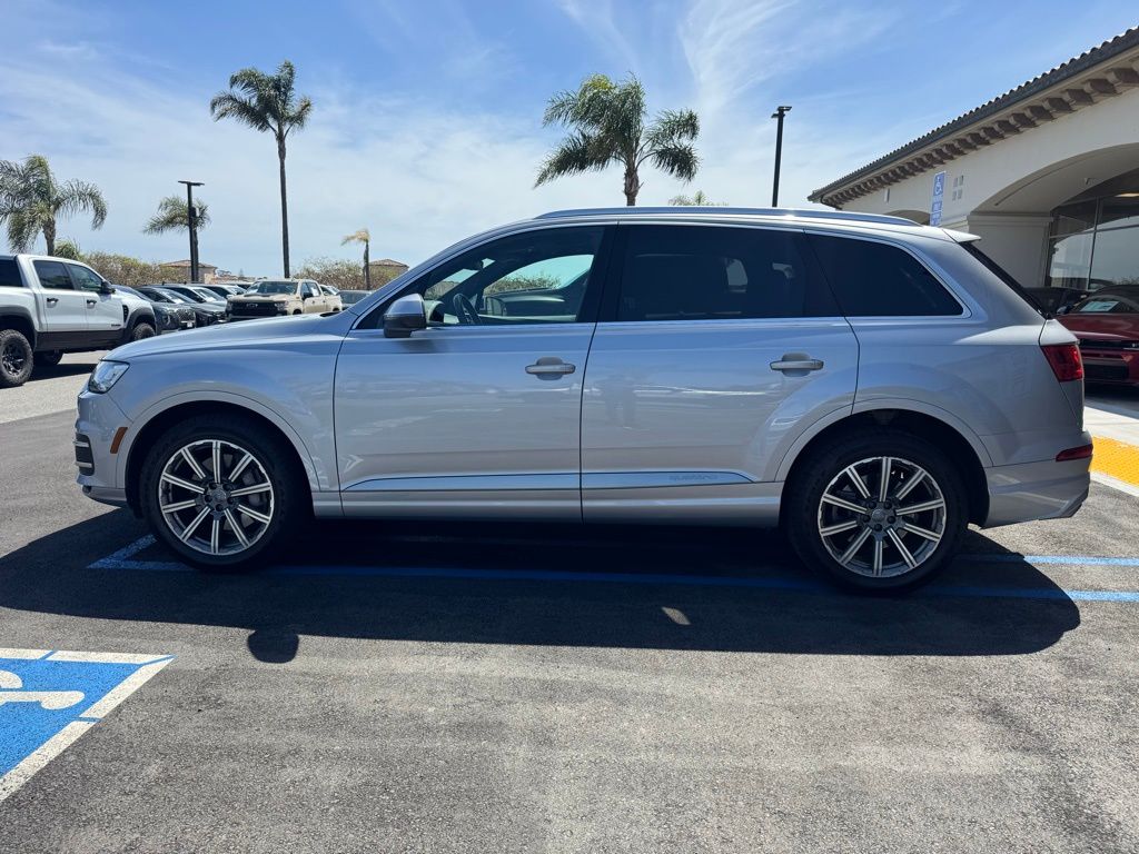 Used 2018 Audi Q7 Premium Plus with VIN WA1LAAF72JD040069 for sale in San Juan Capistrano, CA