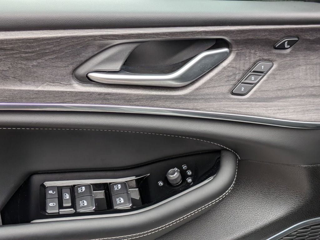 2024 Jeep Grand Cherokee L Overland - Photo 16