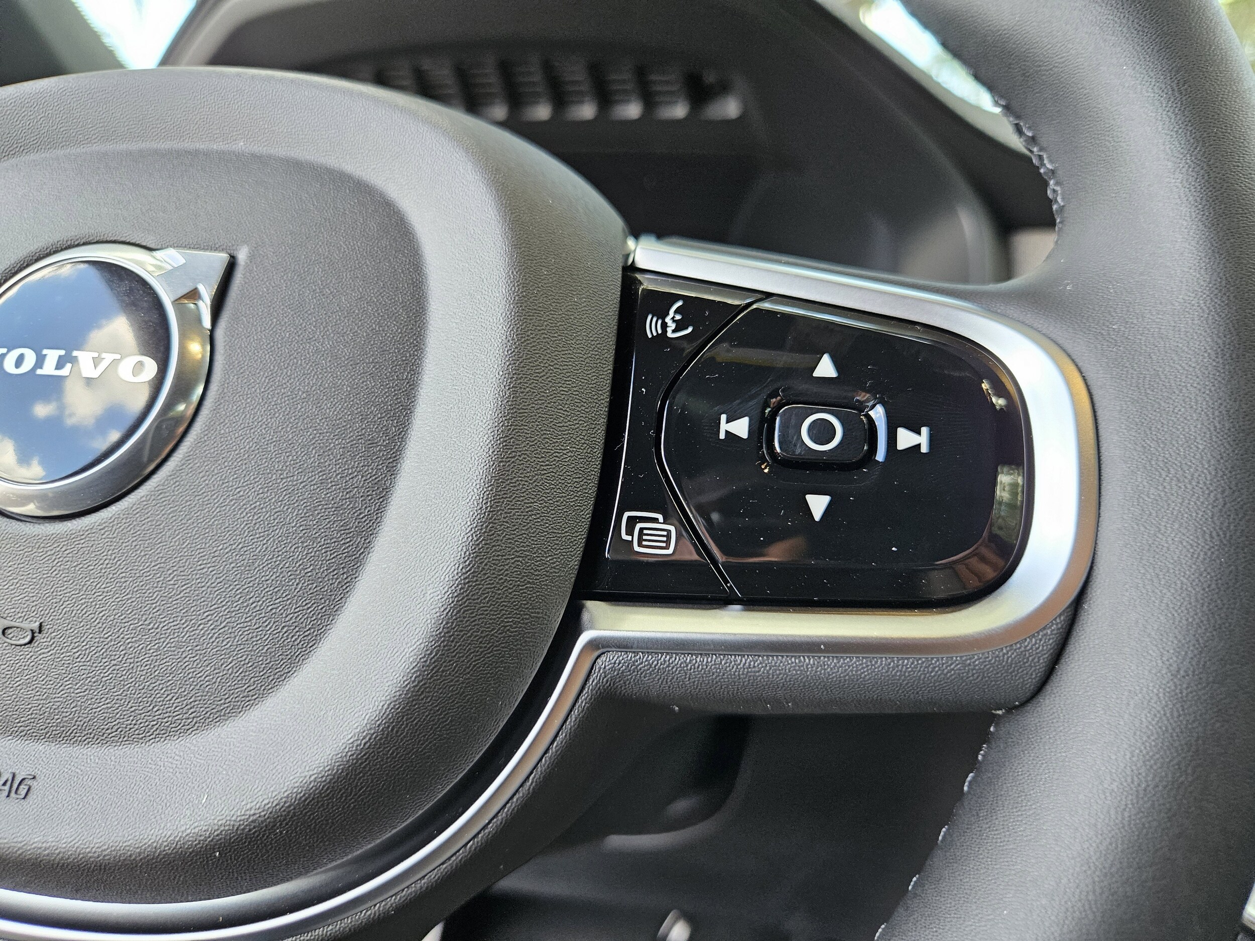 2026 Volvo XC90 Plus - Photo 34