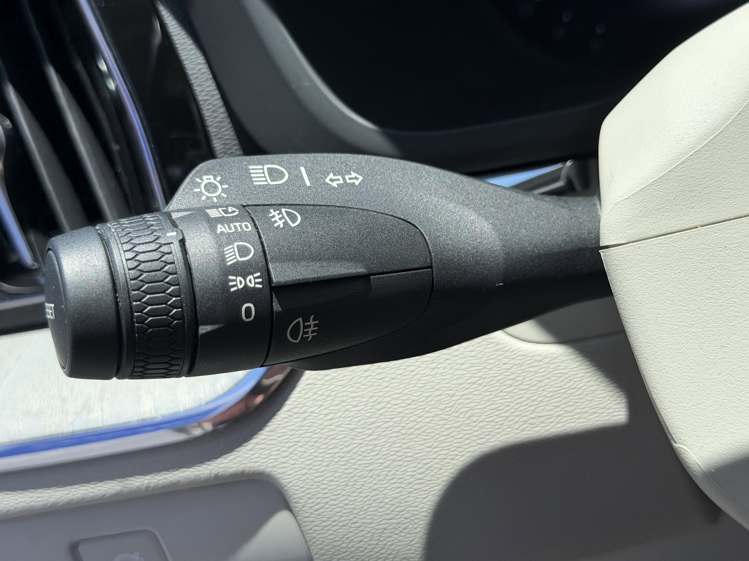 2023 Volvo XC60 Plus - Photo 27