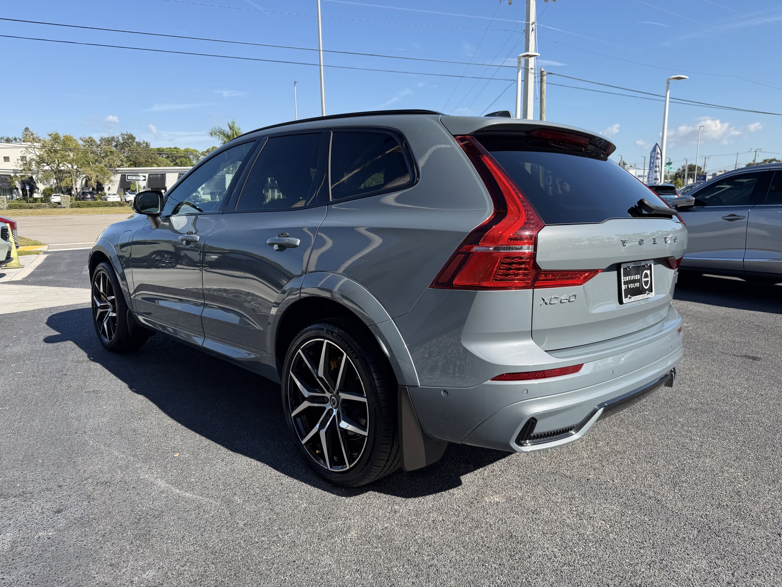 2022 Volvo XC60 Recharge Hybrid T8 Polestar photo 3