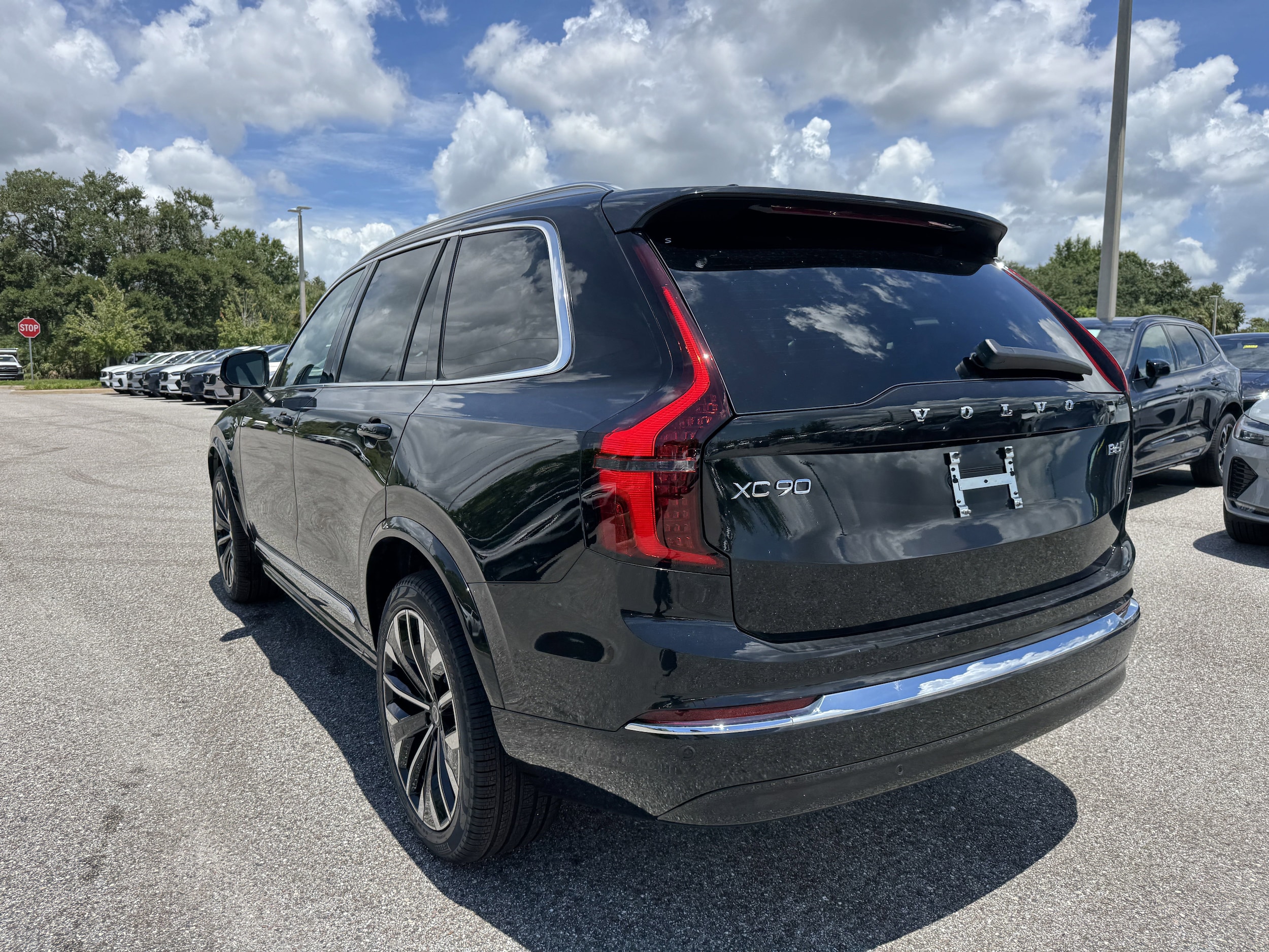 2026 Volvo XC90 Core - Photo 5