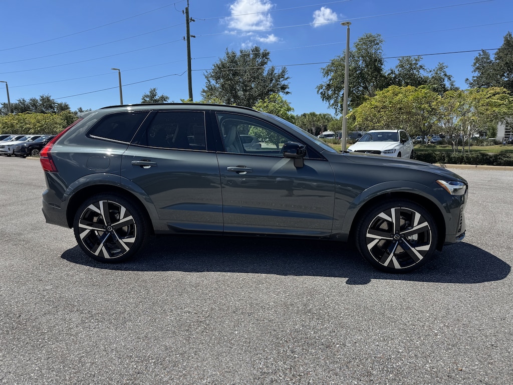 New 2026 Volvo XC60 B5 Ultra SUV