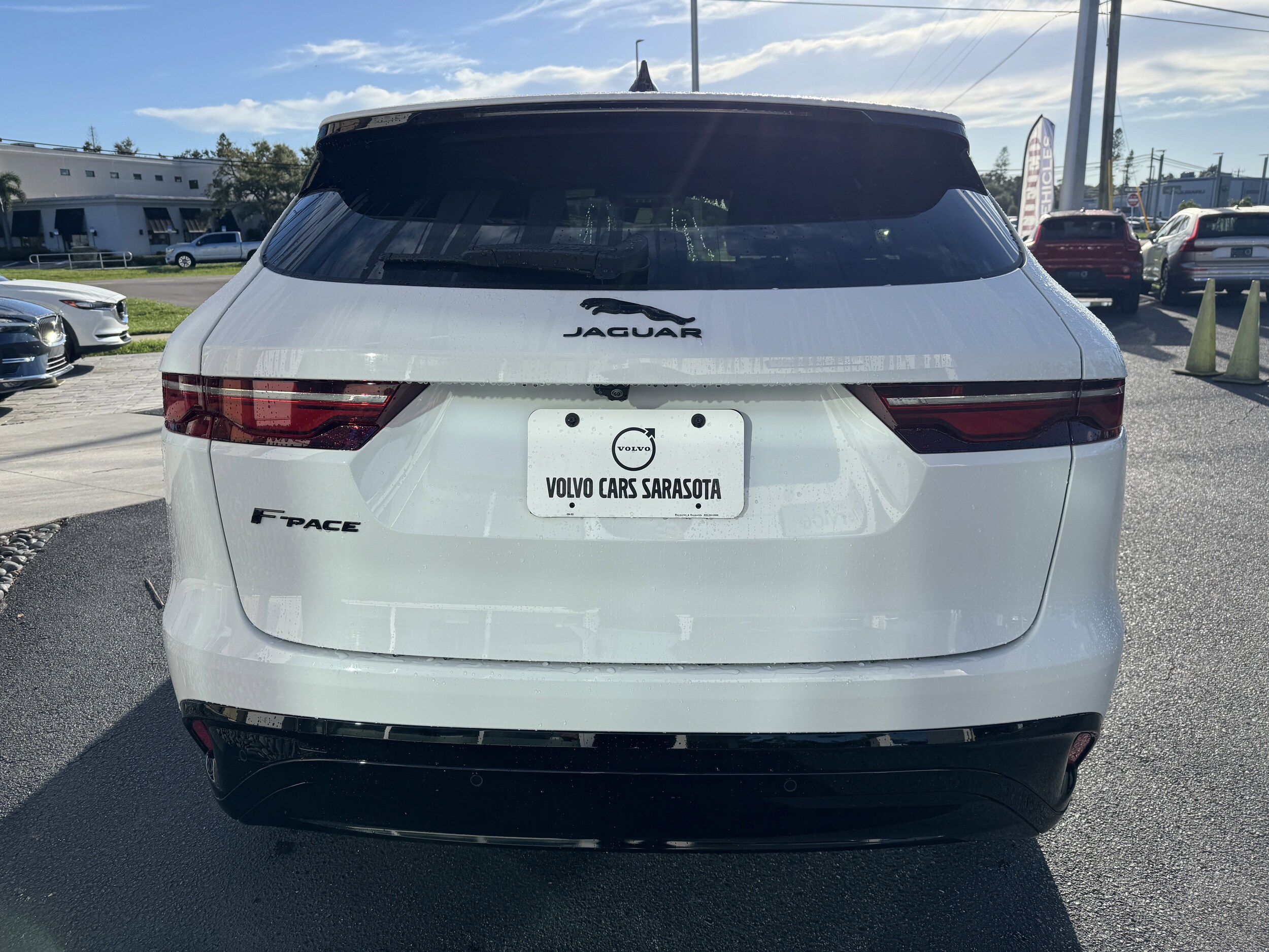2023 Jaguar F-PACE P250 S photo 4