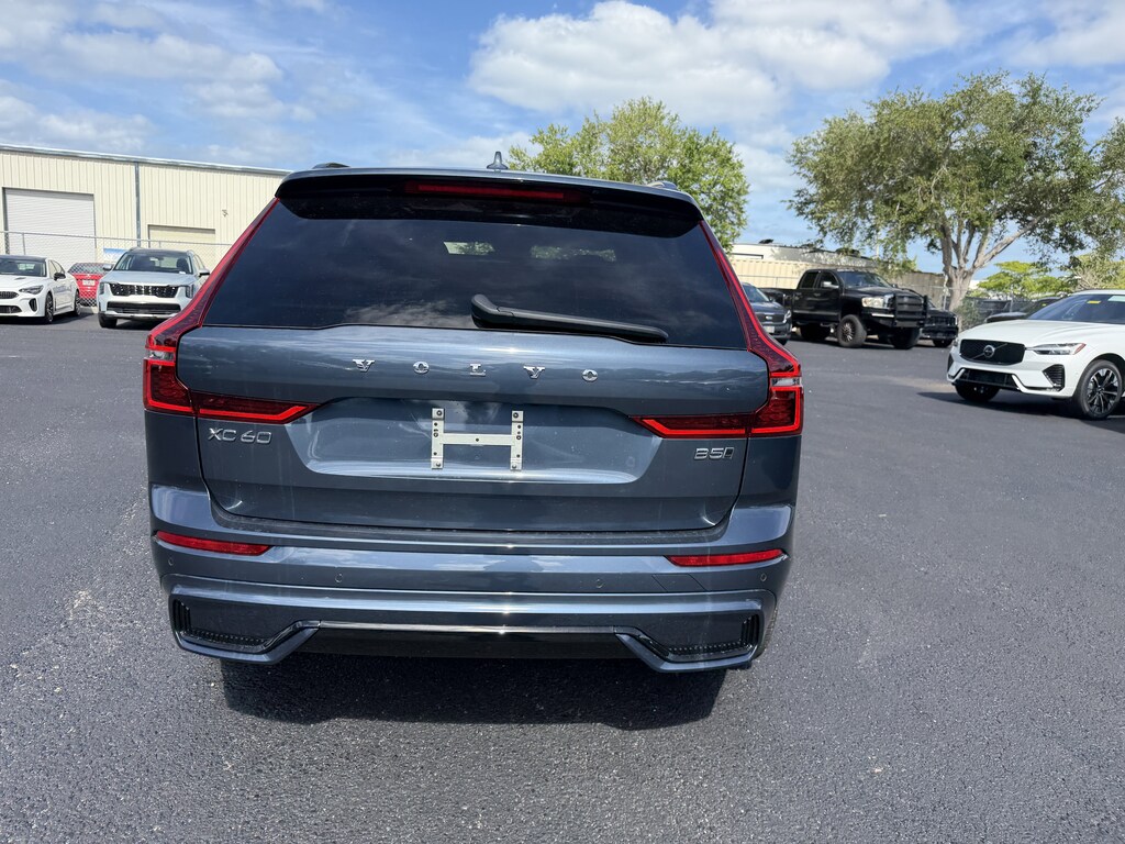 New 2026 Volvo XC60 B5 Plus SUV