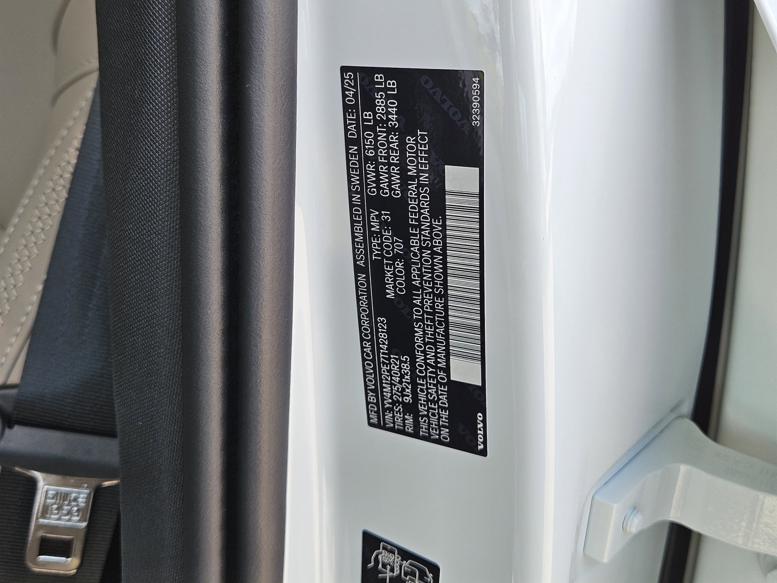 2026 Volvo XC90 Plus - Photo 38