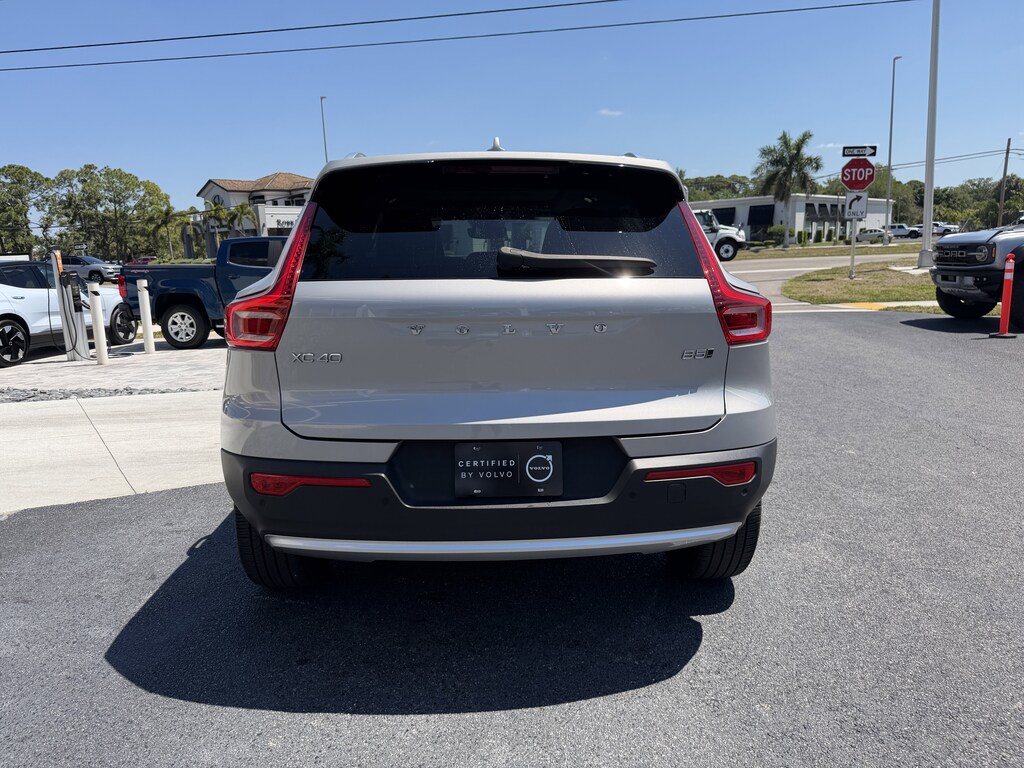 Certified 2023 Volvo XC40 B5 Plus Bright Theme SUV