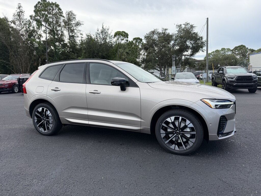 New 2027 Volvo XC60 Plus SUV