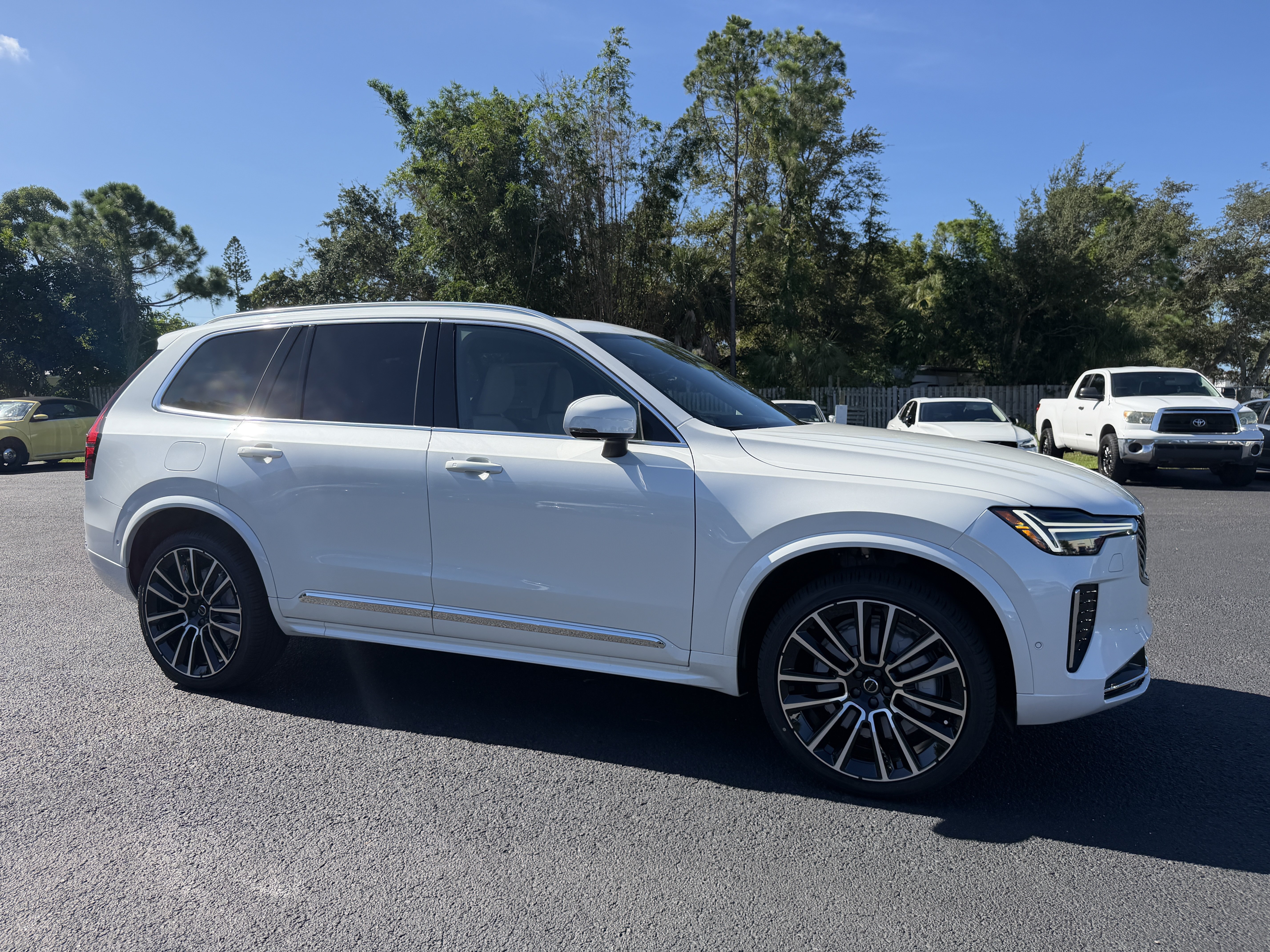New 2027 Volvo XC90 B6 Plus 7-Seater SUV