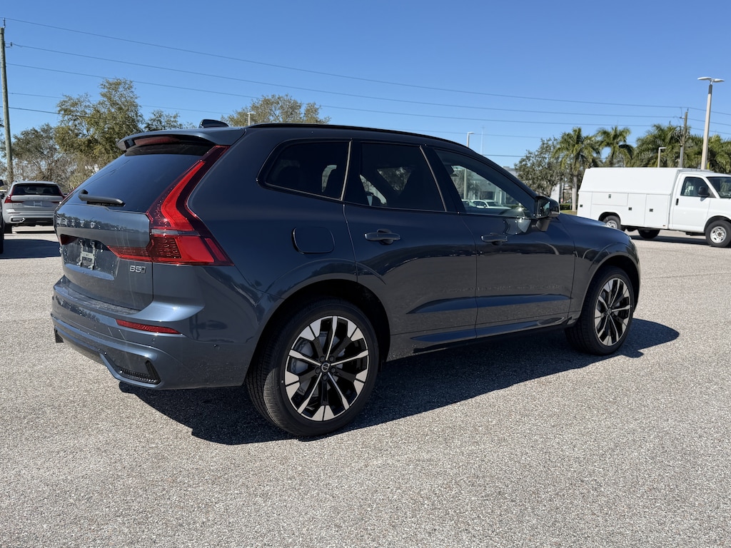 New 2026 Volvo XC60 B5 Plus SUV