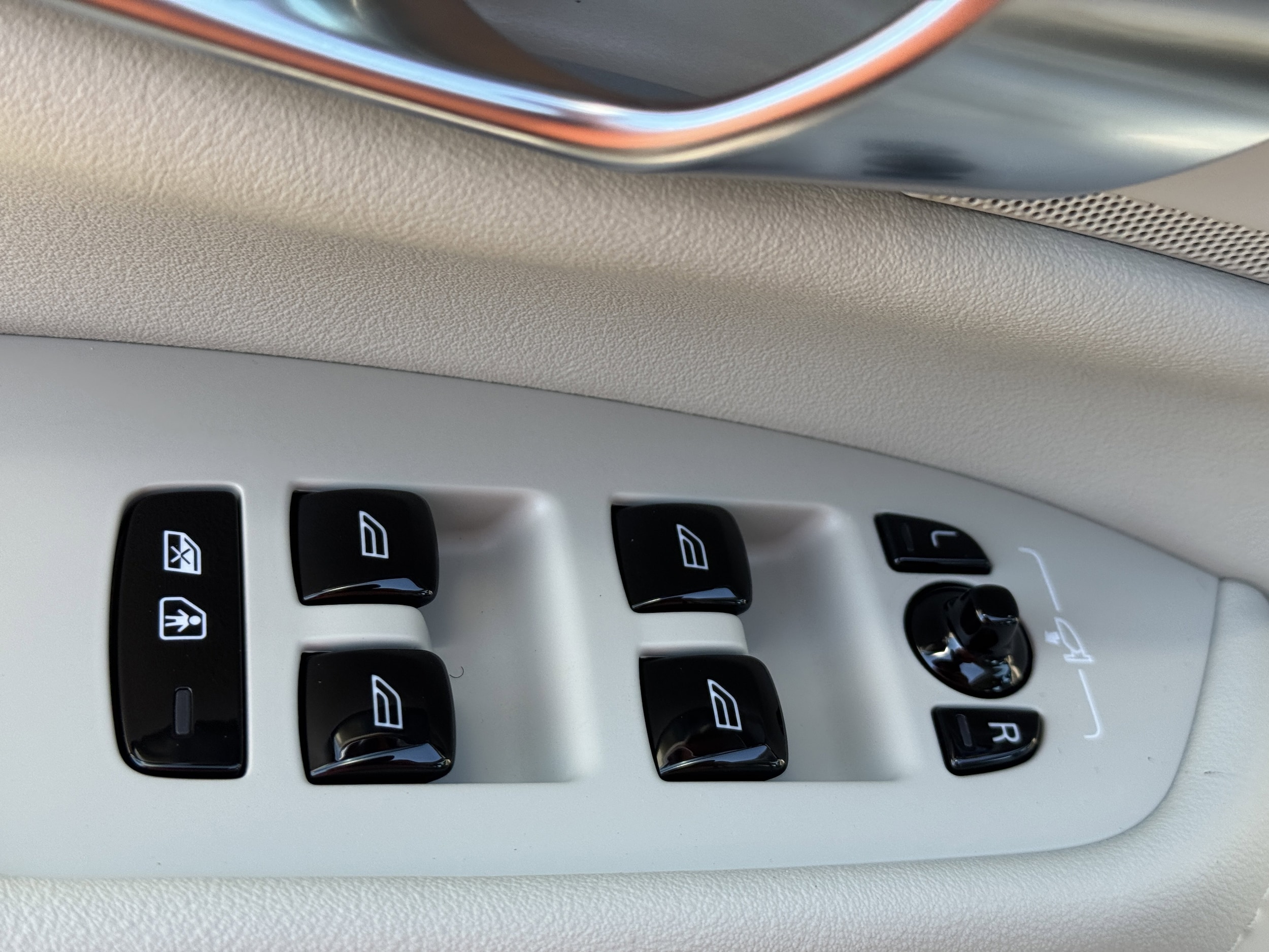 2026 Volvo XC90 Ultra - Photo 19
