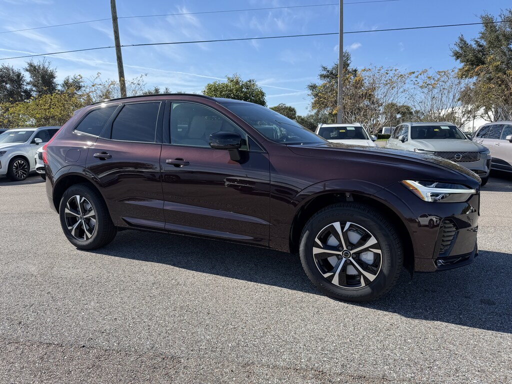 New 2026 Volvo XC60 B5 Core SUV