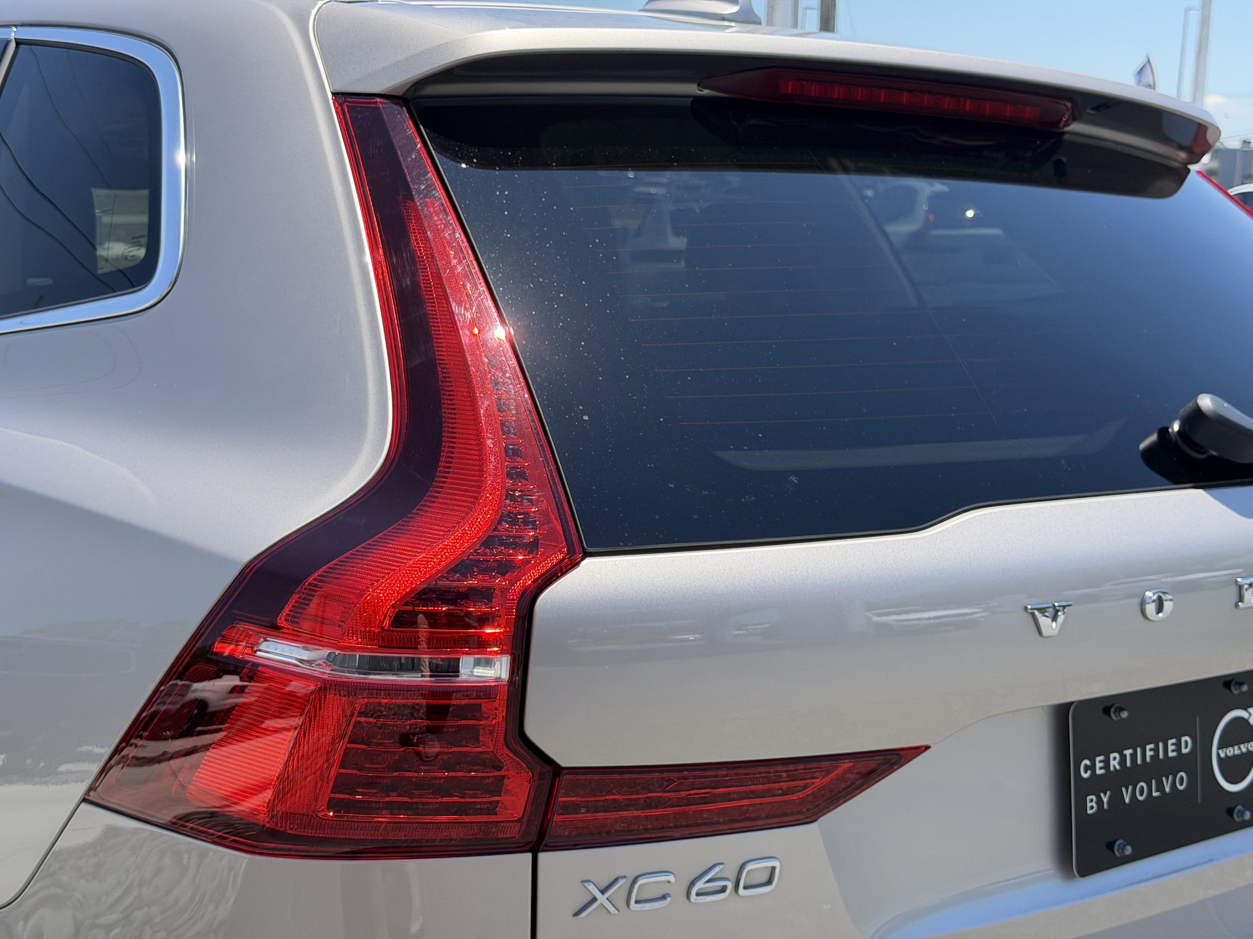 2023 Volvo XC60 Plus - Photo 9