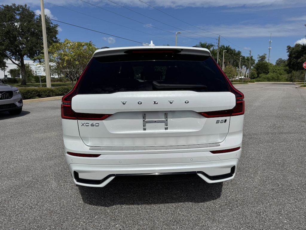 New 2026 Volvo XC60 B5 Plus SUV