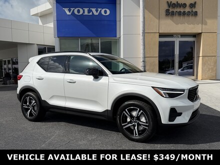 2026 Volvo XC40 B5 Core AWD SUV