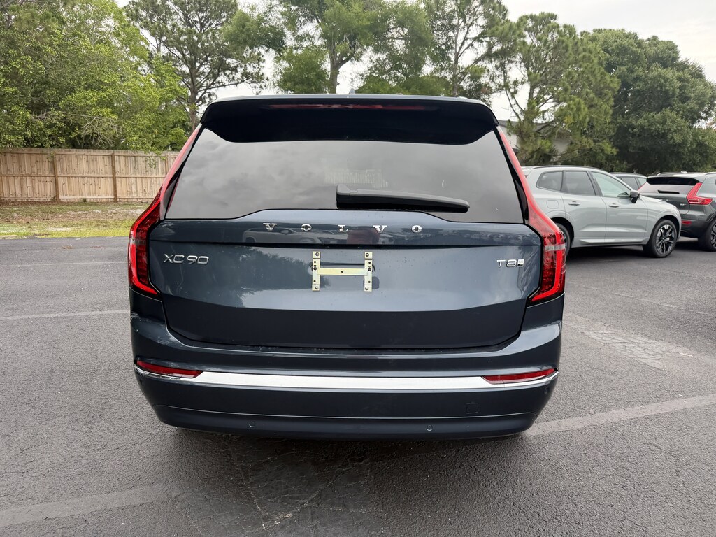 New 2026 Volvo XC90 plug-in hybrid T8 Plus 7-Seater SUV