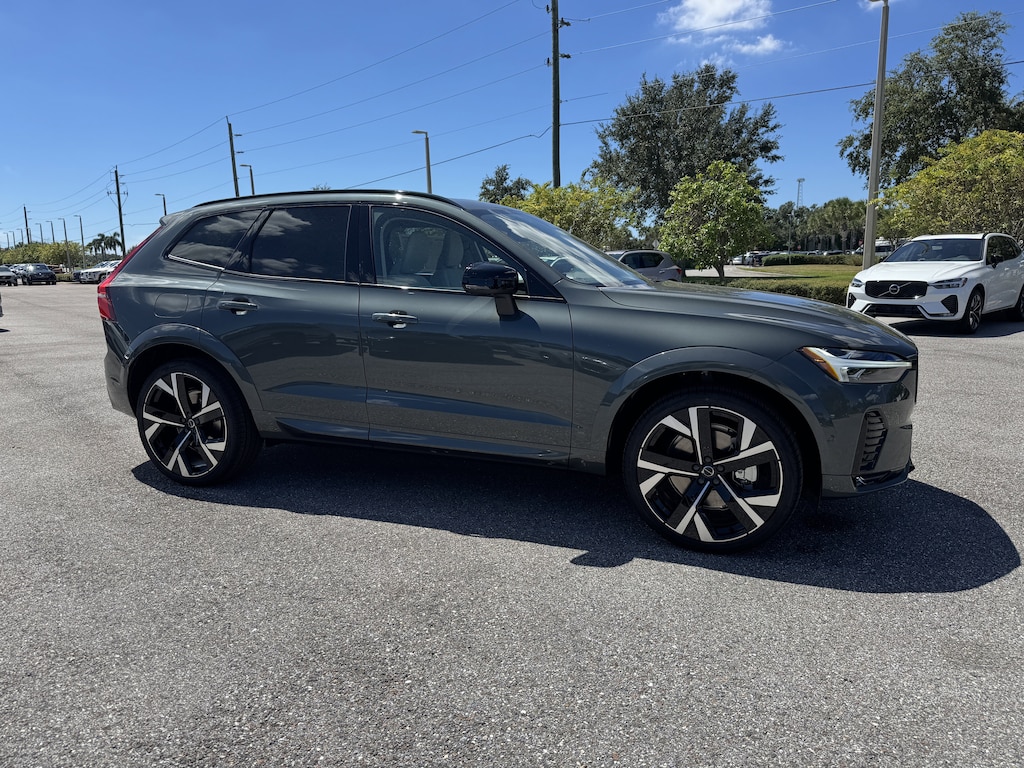 New 2026 Volvo XC60 B5 Ultra SUV