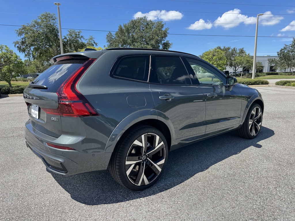 New 2026 Volvo XC60 B5 Ultra SUV