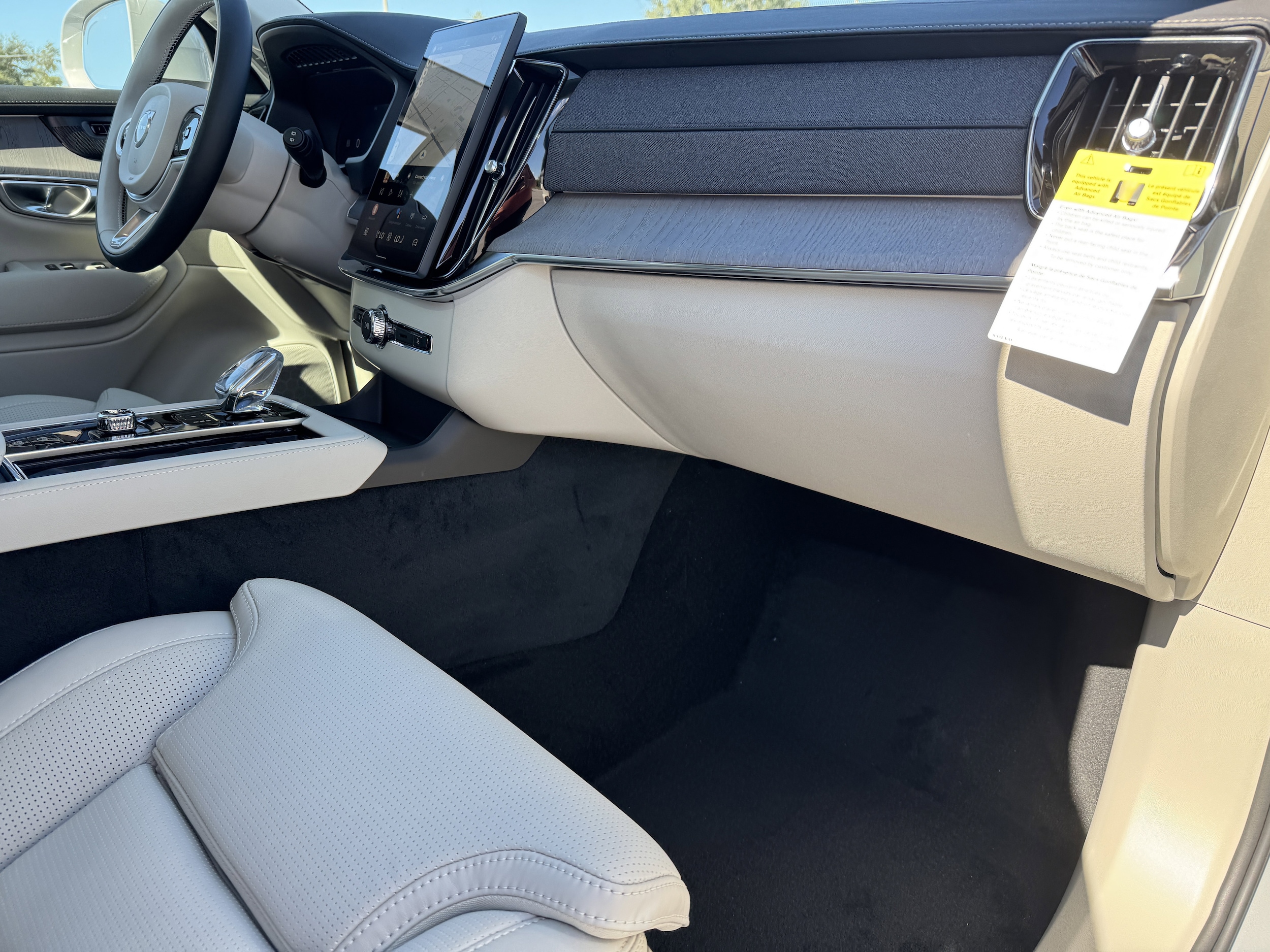 2026 Volvo XC90 Ultra - Photo 13