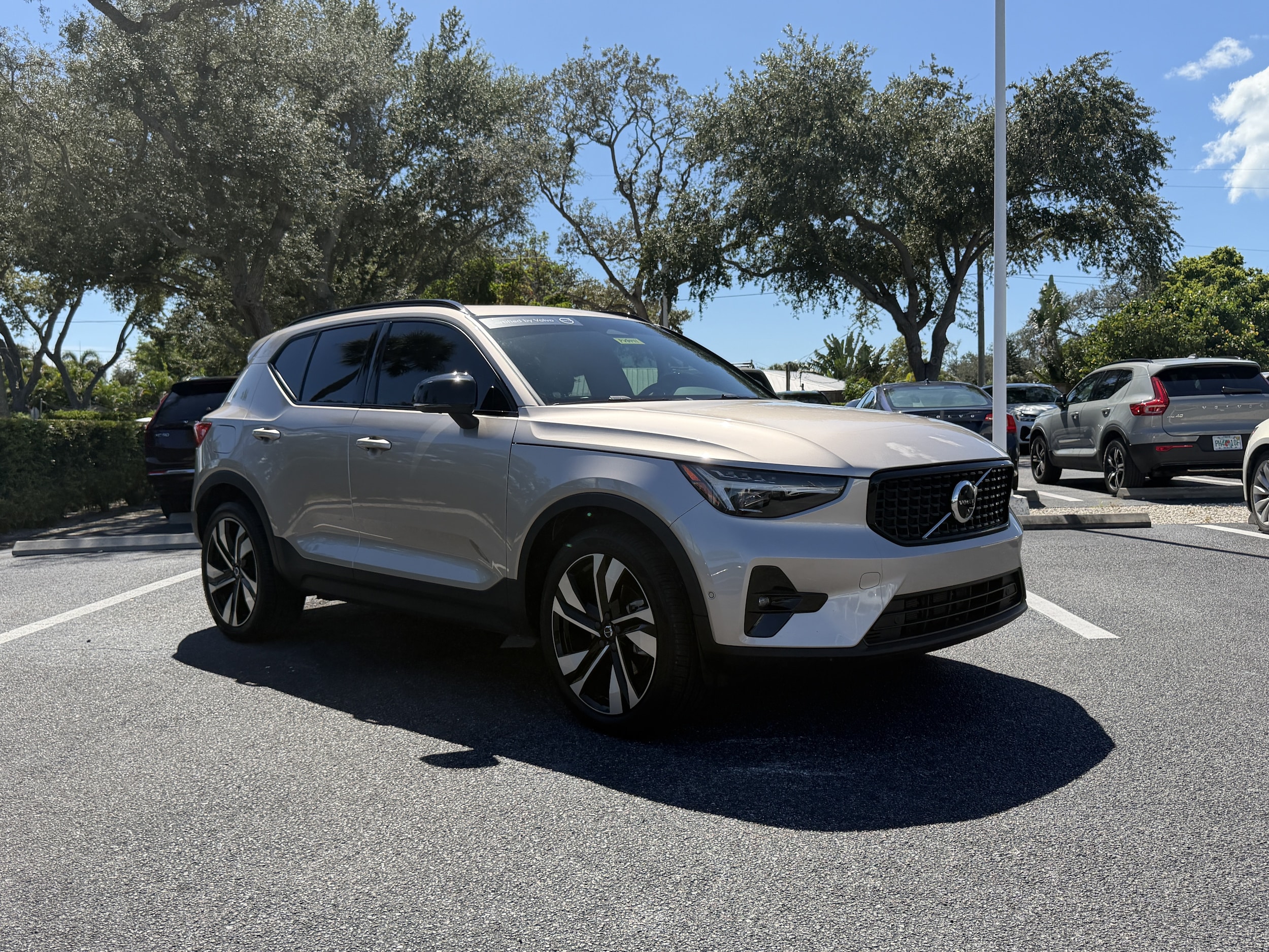 2024 Volvo XC40