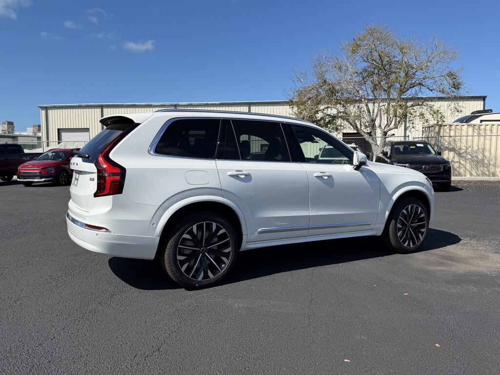 New 2026 Volvo XC90 B6 Ultra 7-Seater SUV