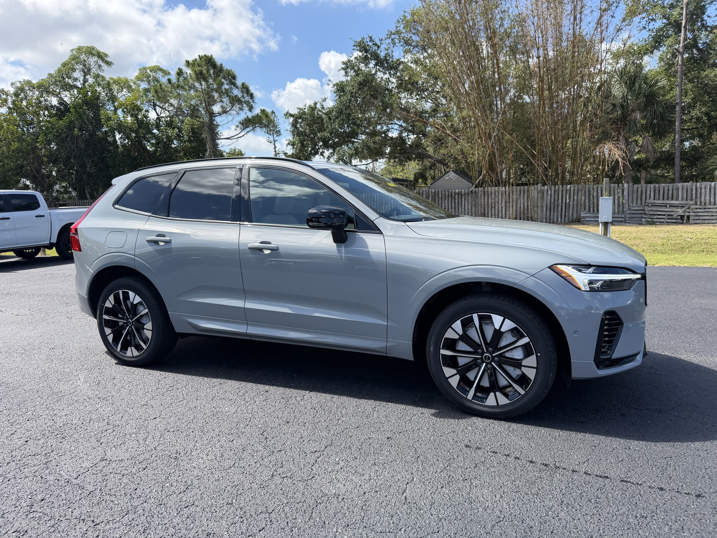 2026 Volvo XC60 plug-in hybrid SUV 