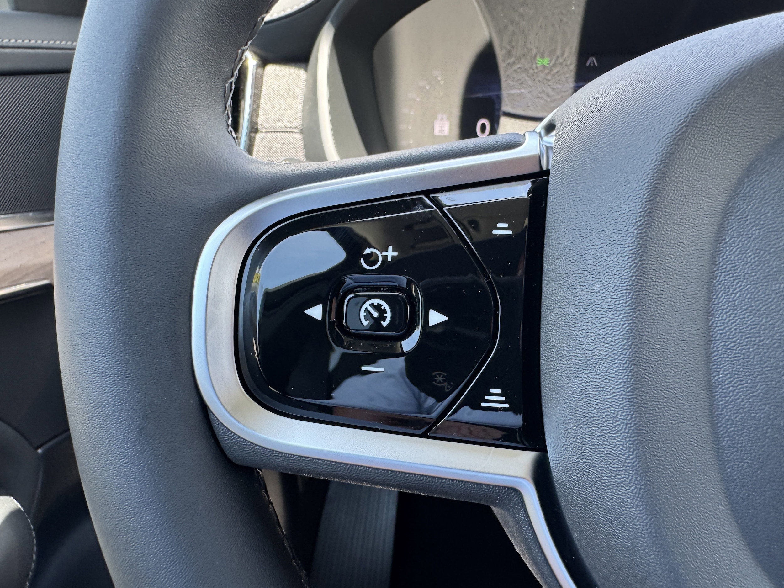 2026 Volvo XC90 Core - Photo 27