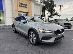 2026 Volvo V60 Cross Country B5 Plus AWD Wagon