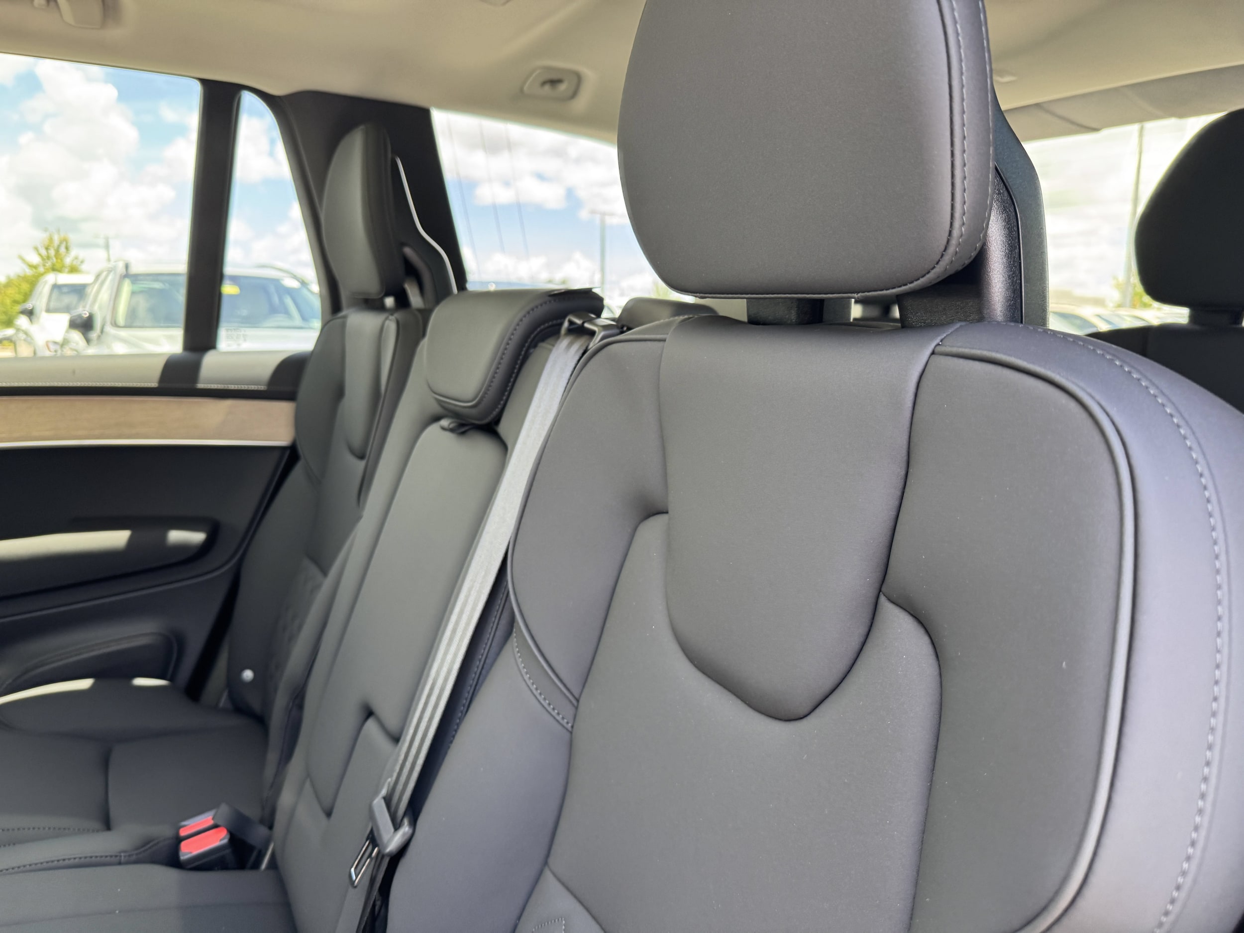 2026 Volvo XC90 Core - Photo 16