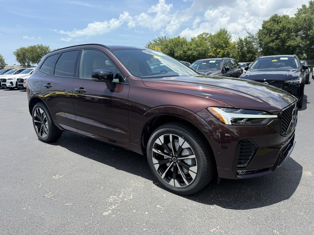New 2026 Volvo XC60 B5 Plus SUV